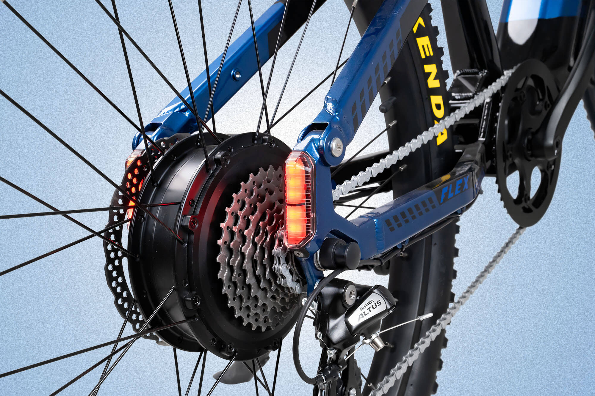 Cyrusher Flex – Be Seen. Stay Safe.