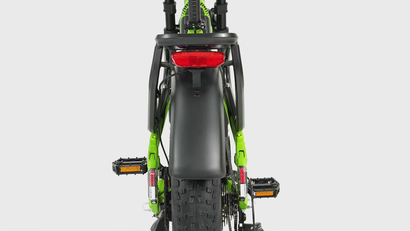 Cyrusher Kommoda Pro – Integrated rear light with turn signals